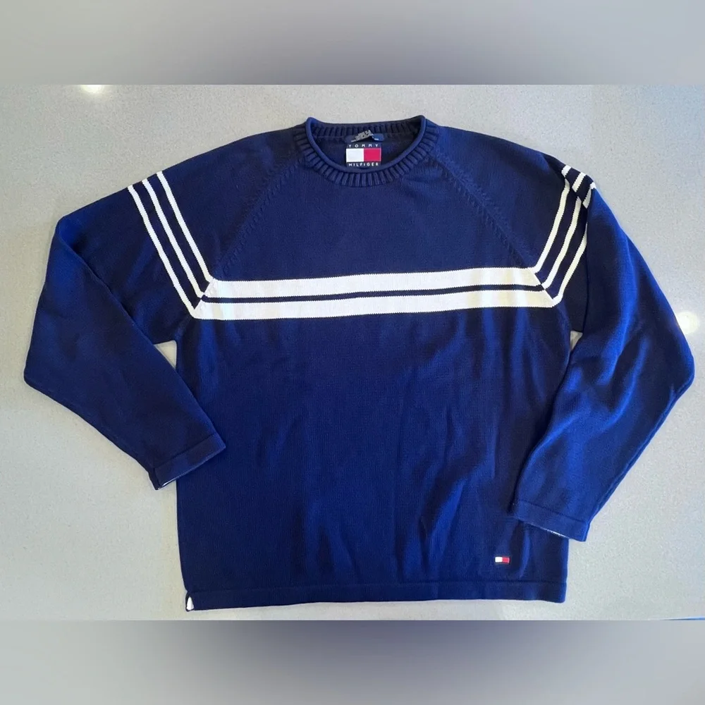 Vintage Tommy Hilfiger Men's Sweater in Navy with White Stripes Cotton Sz Large
